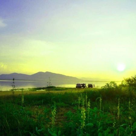 Lake Scene Resort Ratchaburi Exterior foto