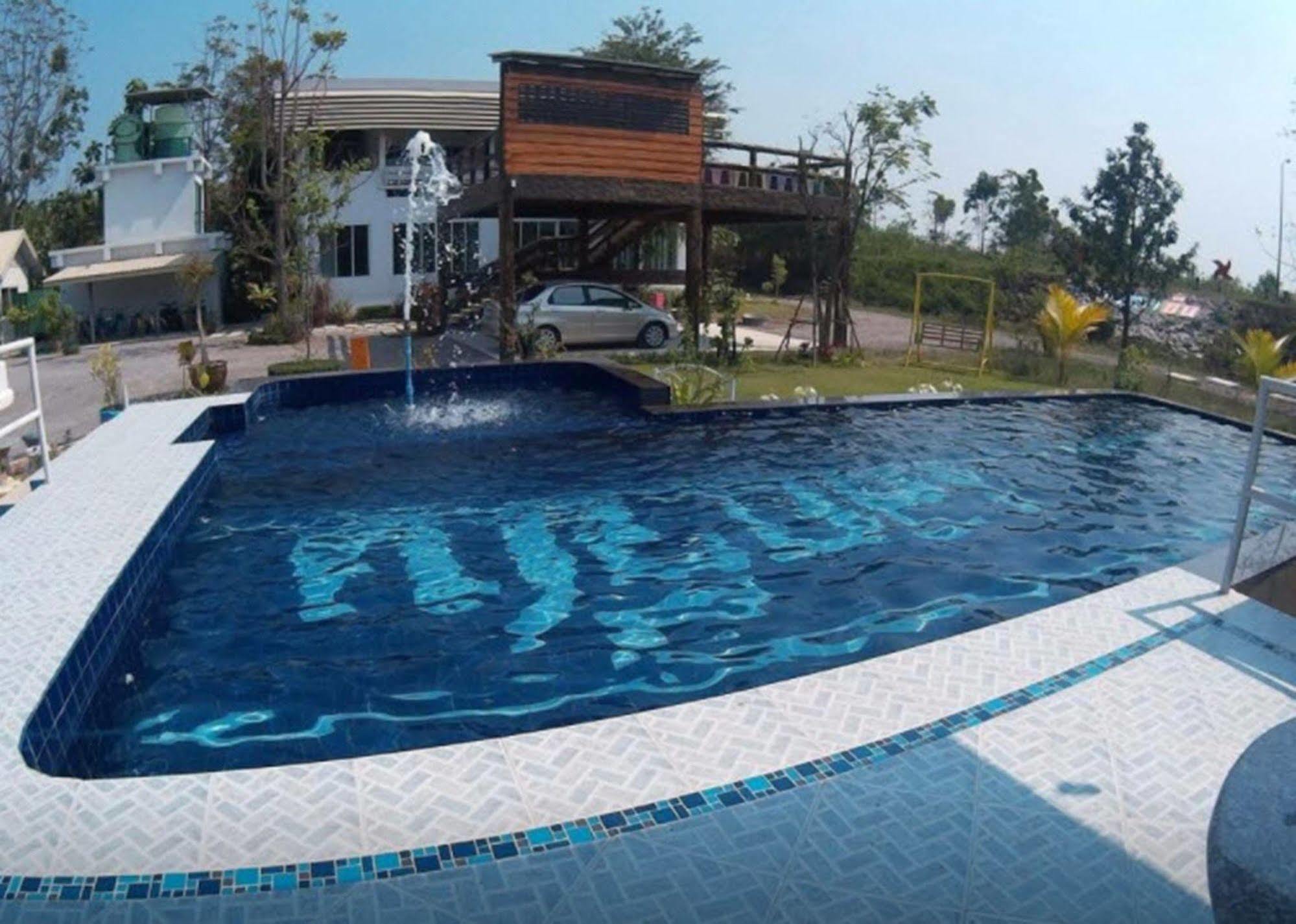 Lake Scene Resort Ratchaburi Exterior foto
